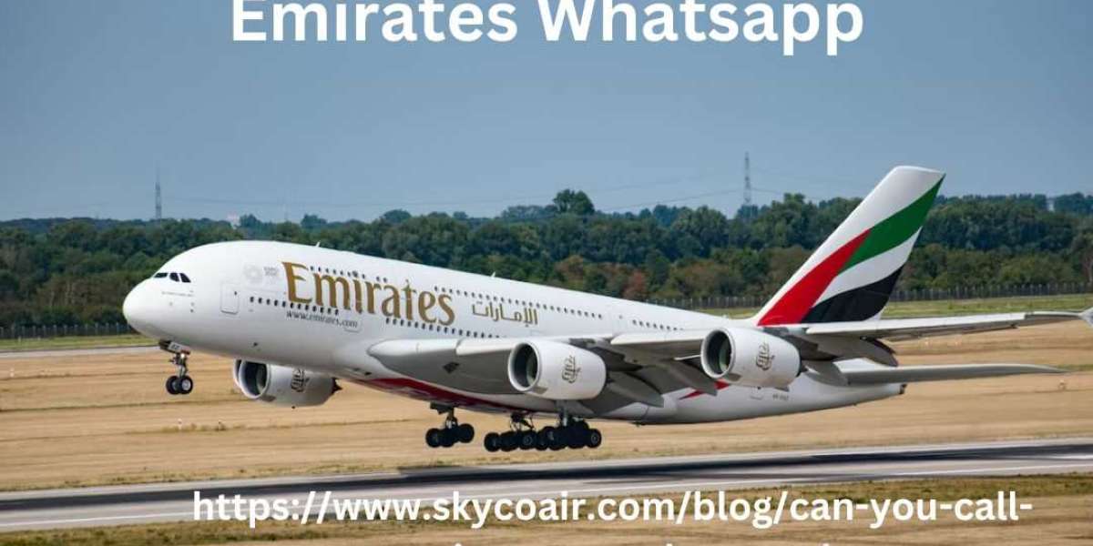 How to connect with Emirates through live chat?