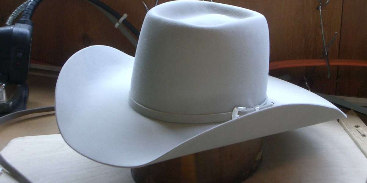Northern Frontier Elegance: Custom Cowboy Hats in Canada